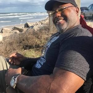 Meet your Posher, Cecil